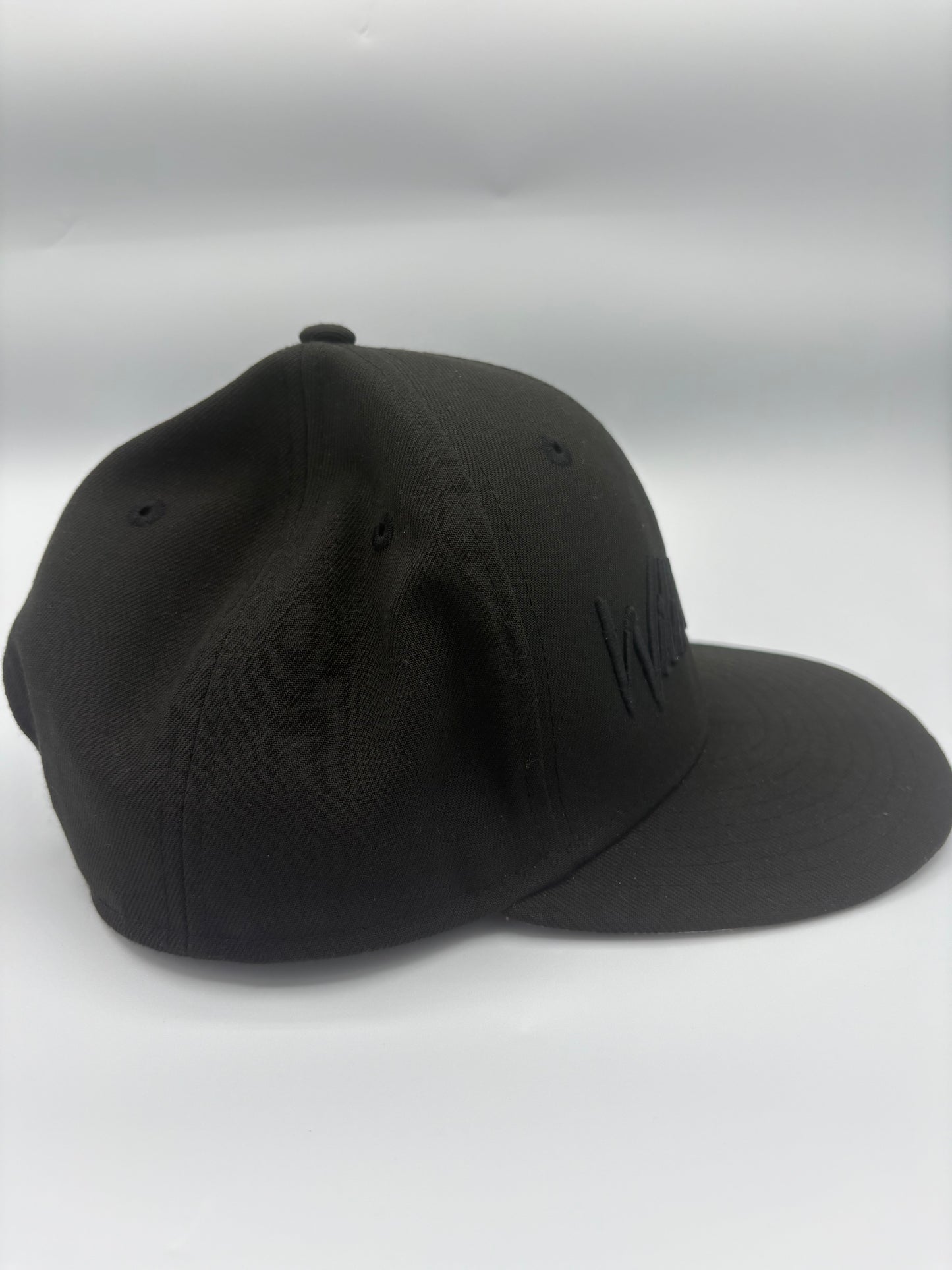 Black Print Wild Isle Hat